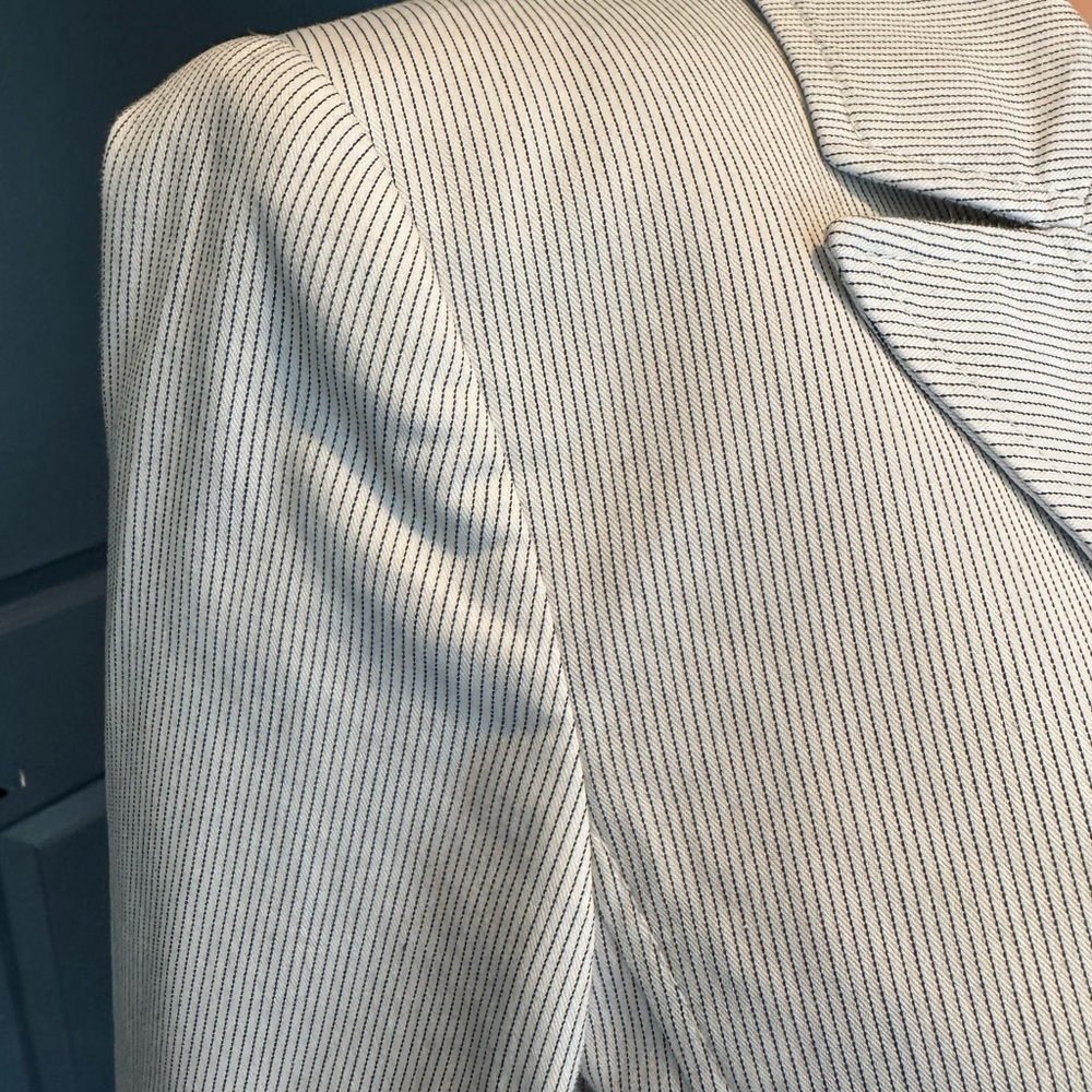 White Pinstripe Blazer Tailored Waist Career Jacket Petite 4P Alex Marie - Picture 5 of 10